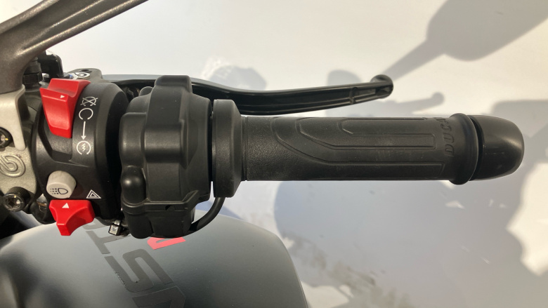 Ducati Monster Plus 937 Red (20MY)